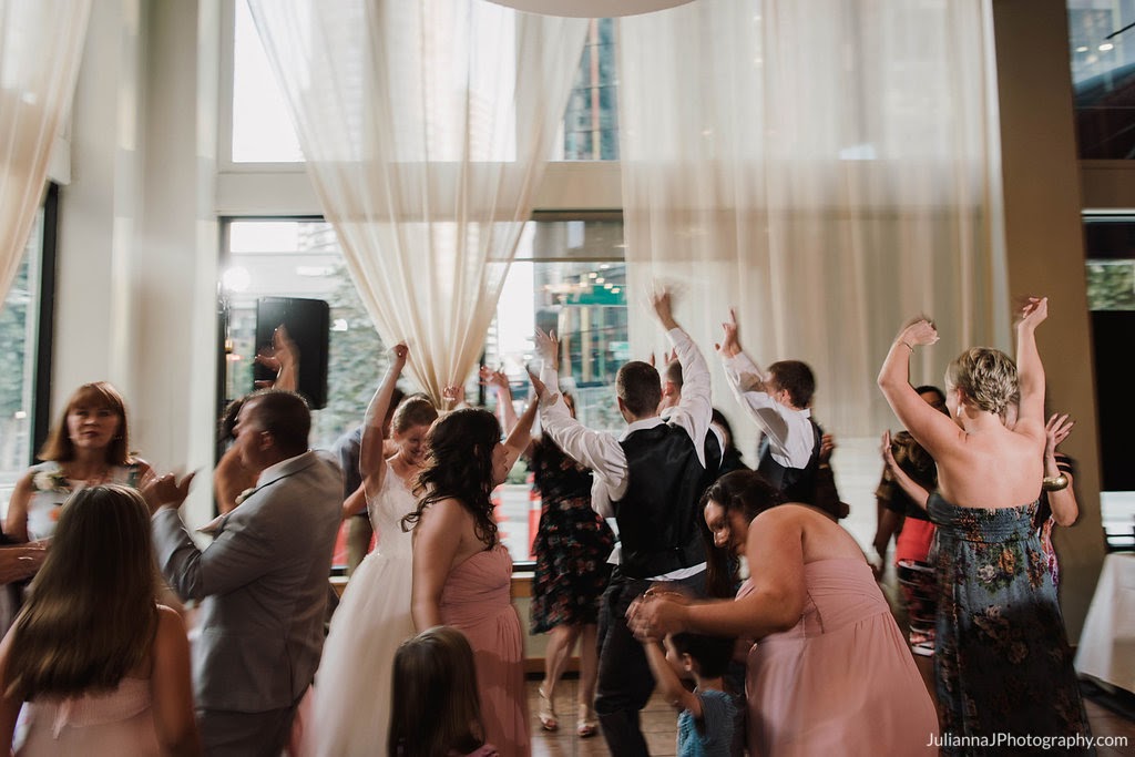 Wedding August 2017 reception dancing